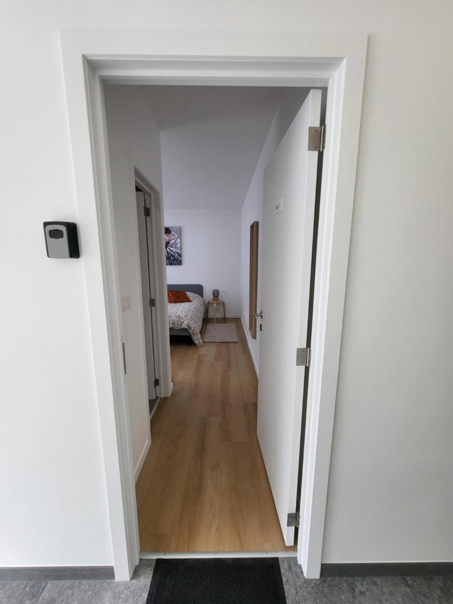 Private Rooms - European Quarter Брюссель Екстер'єр фото